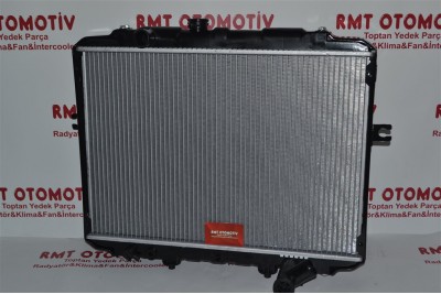 Hyundai H100 Minibüs 1996 2004 Model Arası Motor Su Radyatörü 25300-43000 - 25300-43820