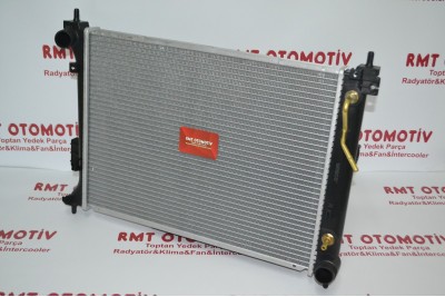 Hyundai i20 Benzinli Otomatik Motor Su Radyatörü 25310-1J060