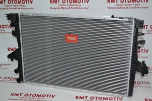 VOLKSWAGEN T5 1,9TDI 2.0 MOTOR SU RADYATÖRÜ RADYATÖR 7H0121253F, 7H0121253K